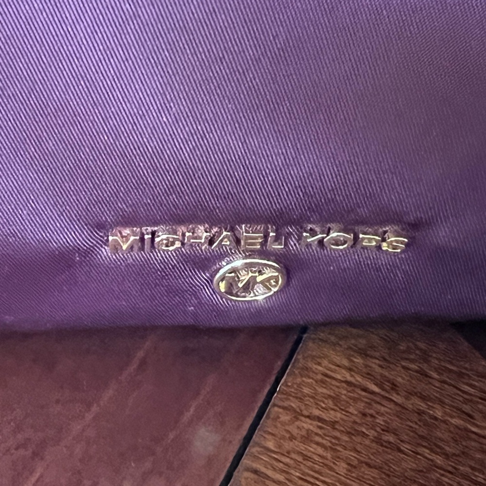 NWT Michael Kors Burgundy Crossbody Bag with Gold Accents - Picture 3 of 8